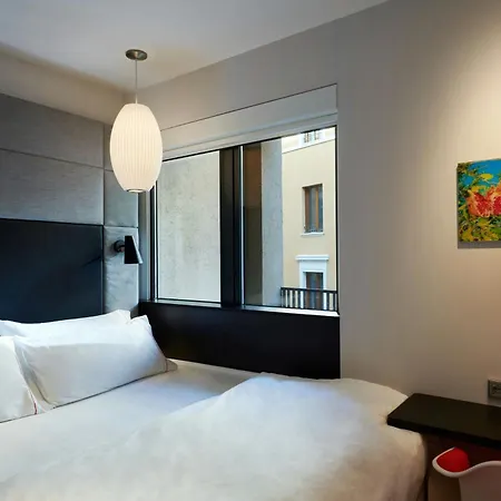 Citizenm Isola Tiberina Hotell 4*